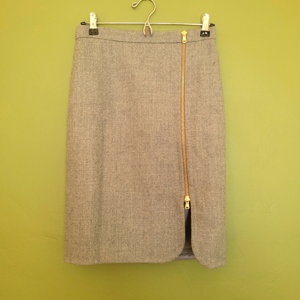 J.Crew Gray Wool Skirt with Asymmetrical Zipper – Women’s 4P